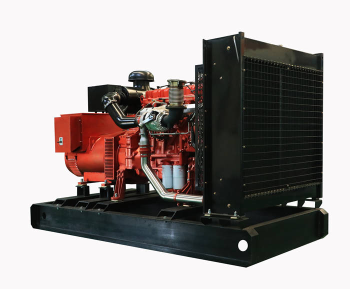 康姆勒电力天然气发电机组：柴油机水箱和机油中进柴油的原因？