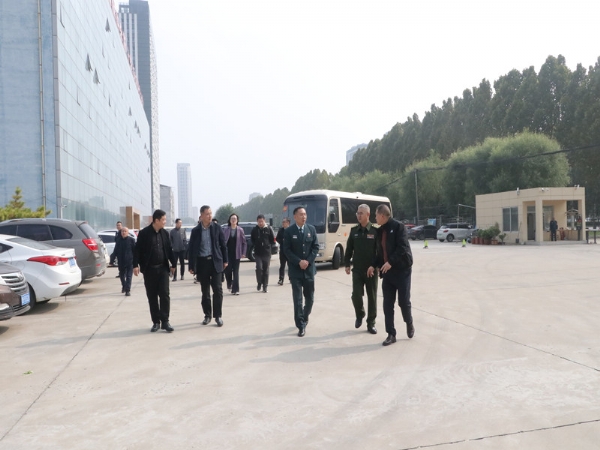 县委常委、县人武部部长及济宁市军分区调研小组到我公